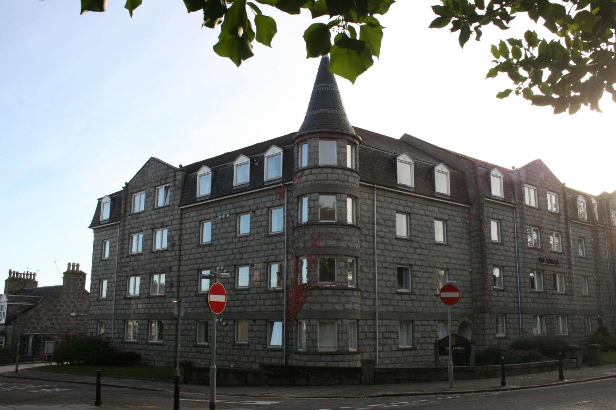 The Spires Serviced Apartments Aberdeen Exterior photo